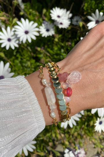 HIBISCUS BRACELET